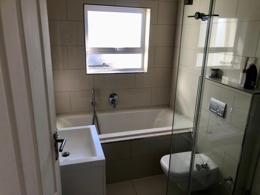 4 Bedroom Property for Sale in Parklands North Western Cape
